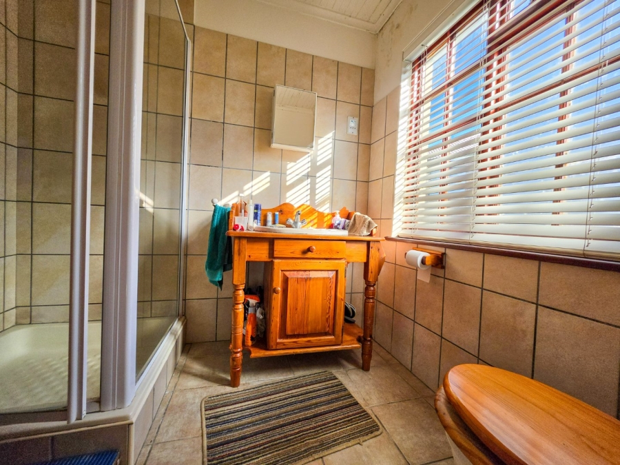 4 Bedroom Property for Sale in Stilbaai Wes Western Cape